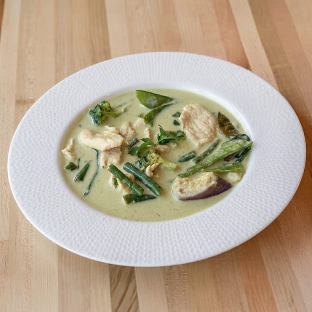 Seafood Green Curry.