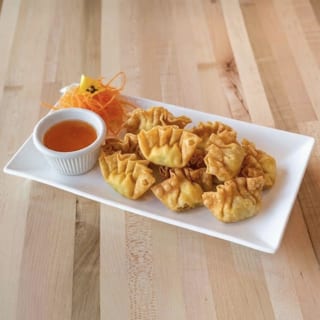 Crab Rangoon (10)